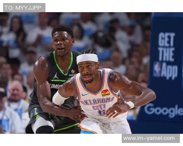 森林狼末节发力15-0逆转攻势里德与华子接连命中三分球