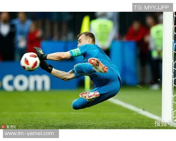 里尔门将单场三次扑救点球回忆瞬间向女友承诺不失球